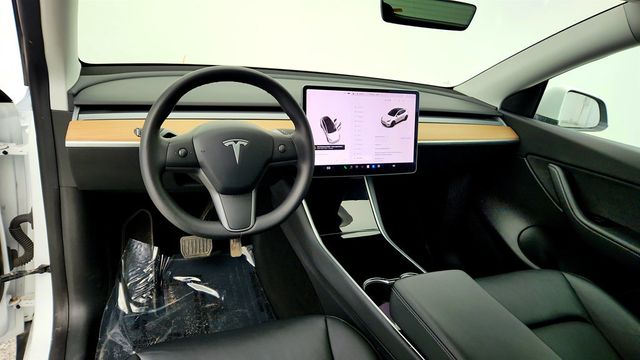 2020 Tesla Model Y Long Range AWD - 23020179 - 11