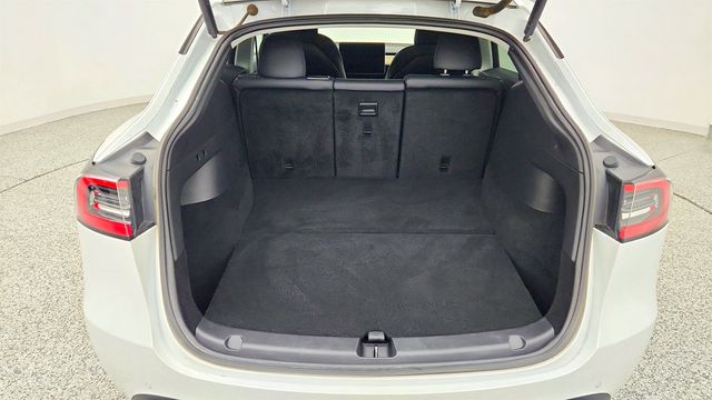 2020 Tesla Model Y Long Range AWD - 23020179 - 24