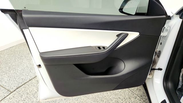 2020 Tesla Model Y Long Range AWD - 23094478 - 10