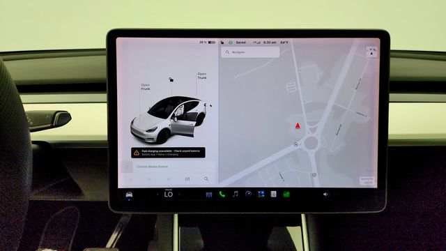 2020 Tesla Model Y Long Range AWD - 23094478 - 22