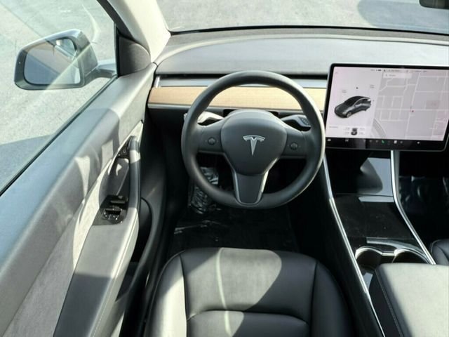 2020 Tesla Model Y Long Range AWD - 22444632 - 24