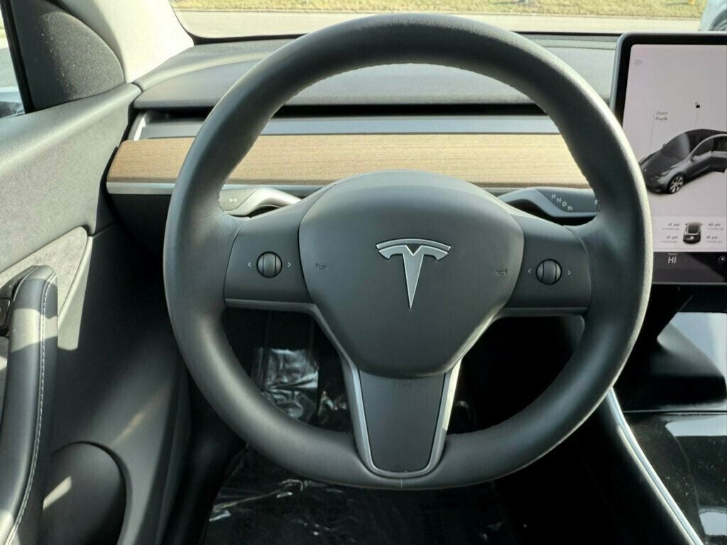 2020 Tesla Model Y Long Range AWD - 22444632 - 26