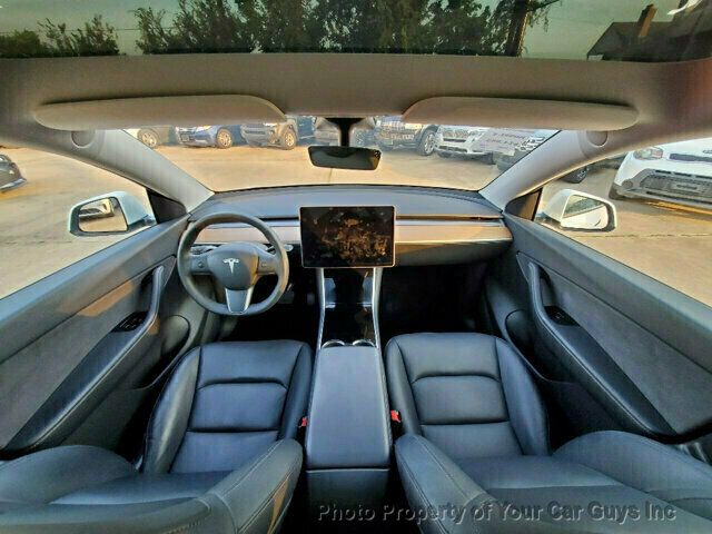2020 Tesla Model Y Long Range photo 11