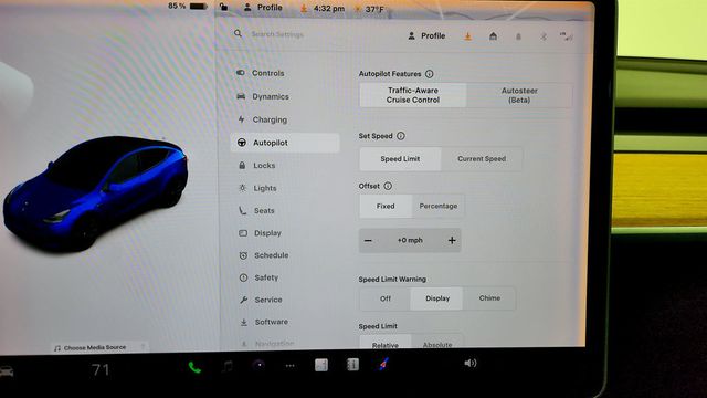 2020 Tesla Model Y Long Range AWD w/ 20'' Induction Wheels - 23000323 - 19