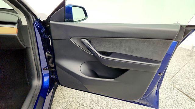 2020 Tesla Model Y Long Range AWD w/ 20'' Induction Wheels - 23000323 - 29