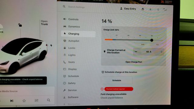2020 Tesla Model Y Long Range AWD w/ 20'' Wheels, Premium Connectivity, Accel Boost - 22958812 - 19