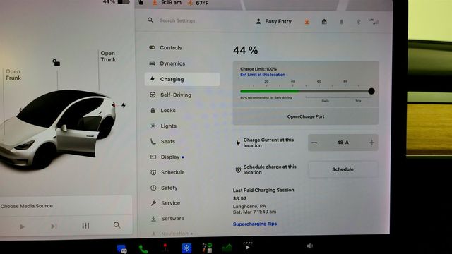 2020 Tesla Model Y Long Range AWD w/ 20'' Wheels, Traffic-Aware Cruise Controll - 23026772 - 17