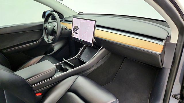2020 Tesla Model Y Long Range AWD w/ Full Self-Driving & 20’’ Induction Wheels - 23019520 - 28