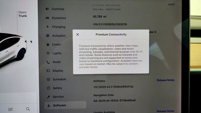 2020 Tesla Model Y Long Range AWD with 20'' Induction Wheels & Acceleration Boost - 22959938 - 17