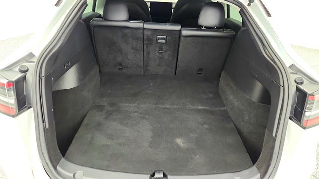 2020 Tesla Model Y Long Range AWD with 20'' Induction Wheels & Acceleration Boost - 22959938 - 26