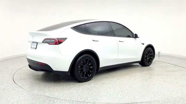 2020 Tesla Model Y Long Range AWD with 20'' Induction Wheels & Acceleration Boost - 22959938 - 4