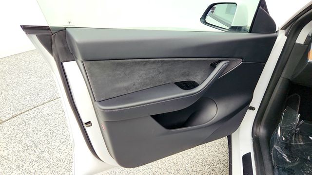 2020 Tesla Model Y Long Range AWD w/ Self Driving, 20'' Wheels & Acceleration Boost - 23020179 - 10