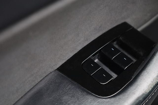 2020 Tesla Model Y Performance - 23033019 - 39