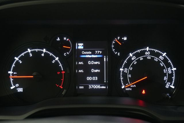 2020 Toyota 4Runner  - 22932235 - 16