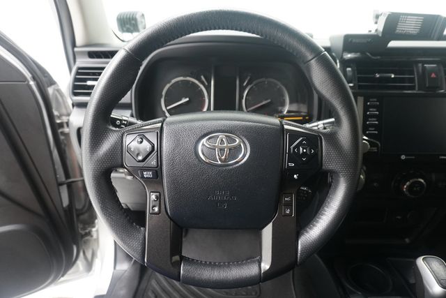 2020 Toyota 4Runner  - 23028161 - 17