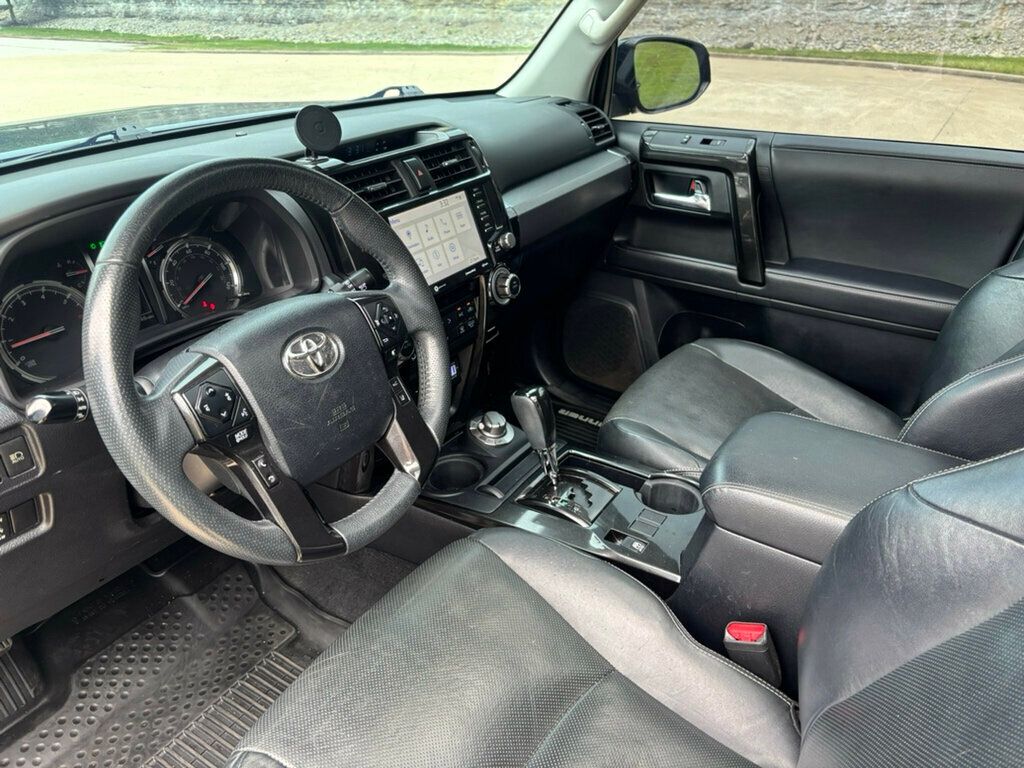 2020 Toyota 4Runner  - 23049229 - 9