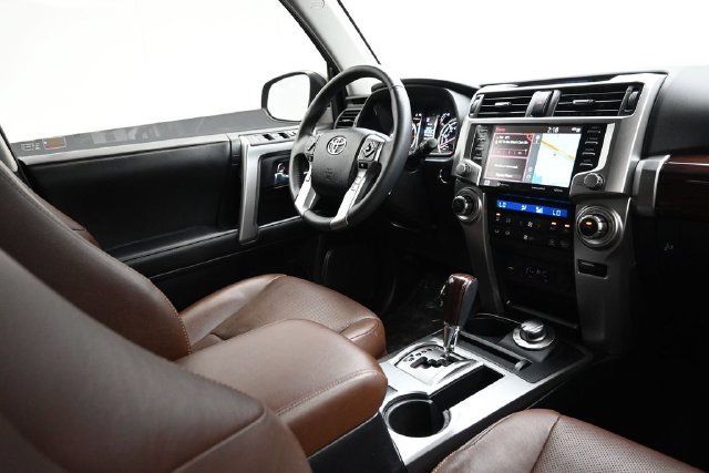 2020 Toyota 4Runner Limited 4WD - 23089026 - 17