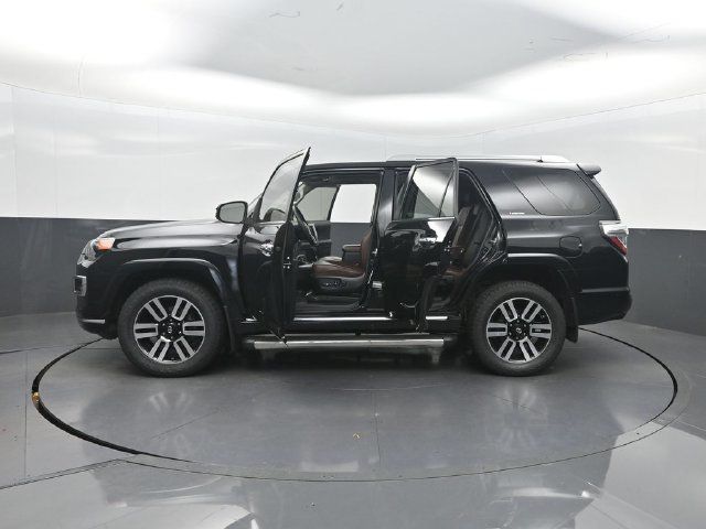 2020 Toyota 4Runner Limited 4WD - 23089026 - 40