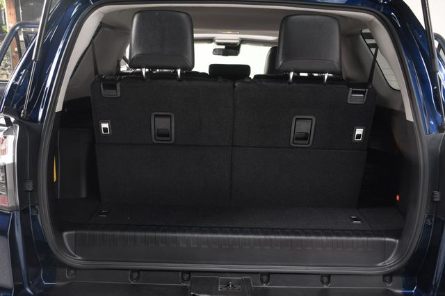 2020 Toyota 4Runner Limited 4WD - 23097203 - 33