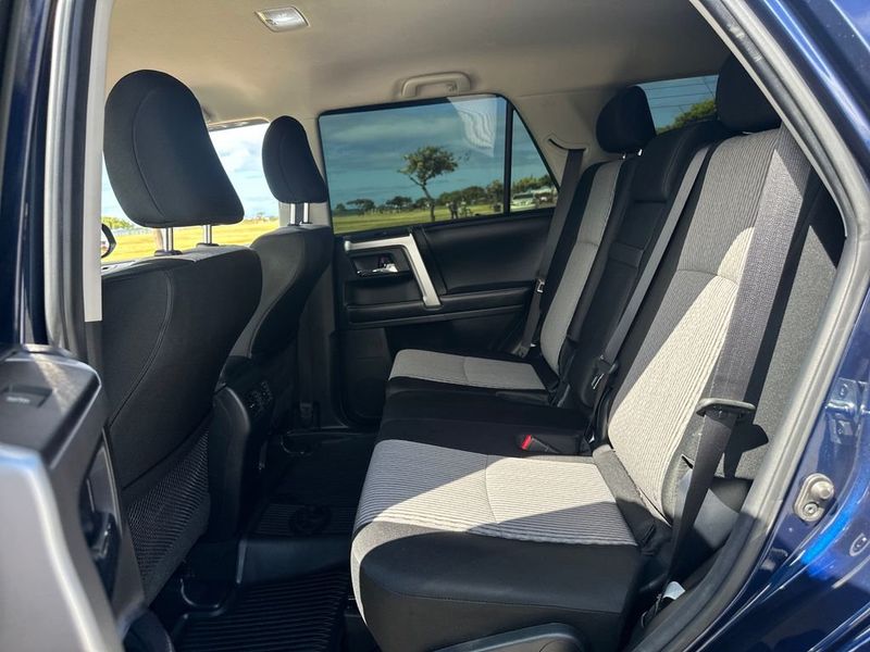 2020 Toyota 4Runner SR5 2WD - 23029693 - 13