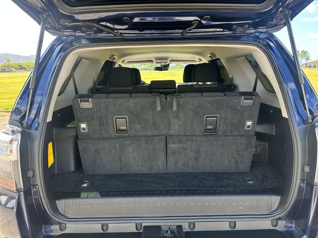 2020 Toyota 4Runner SR5 2WD - 23029693 - 18