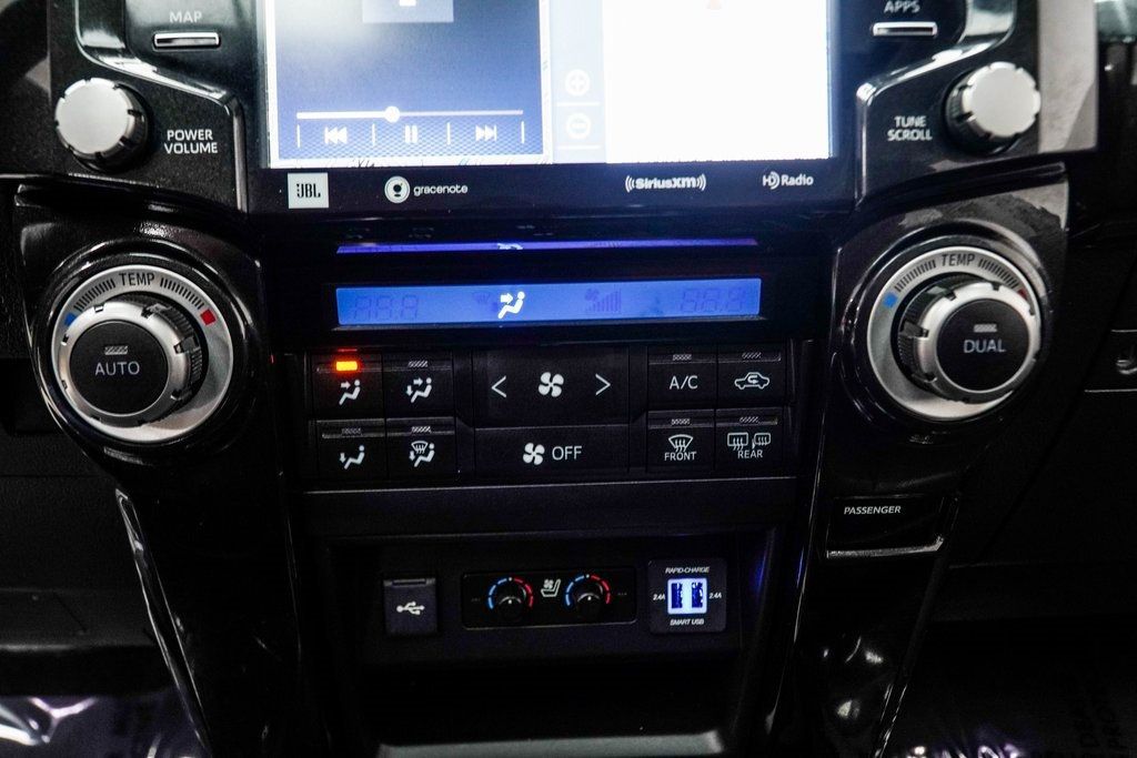 2020 Toyota 4Runner SR5 4WD photo 20