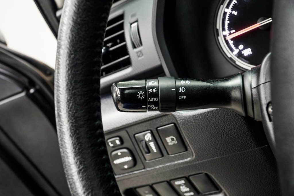 2020 Toyota 4Runner SR5 4WD photo 30