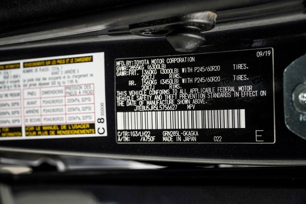 2020 Toyota 4Runner SR5 4WD photo 39