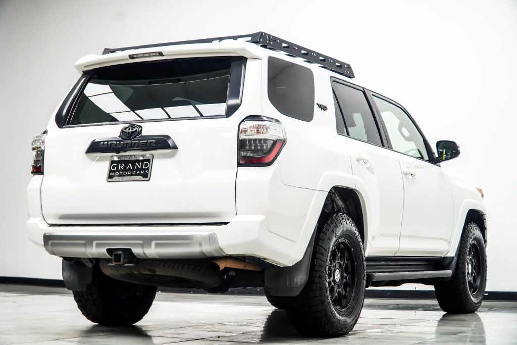Toyota 4Runner photo 15