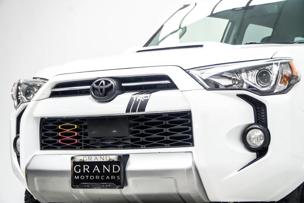 Toyota 4Runner photo 2