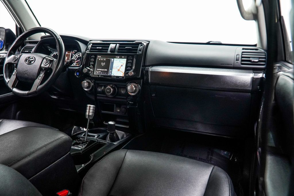 Toyota 4Runner photo 21