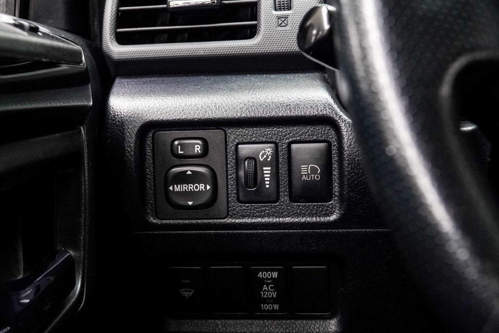 Toyota 4Runner photo 37