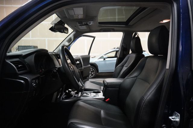 2020 Toyota 4Runner SR5 Premium 4WD - 22997733 - 4