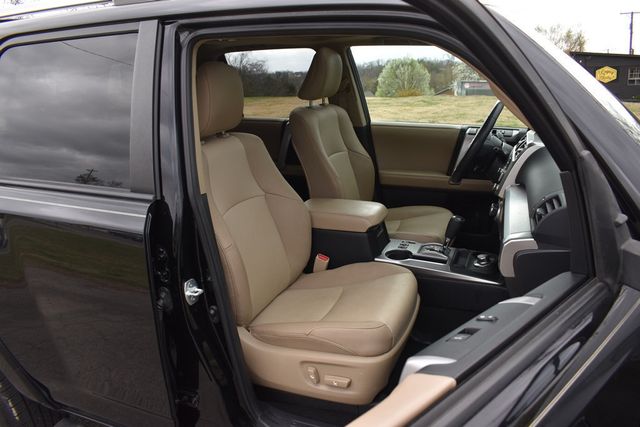 2020 Toyota 4Runner SR5 Premium 4WD - 23005616 - 1