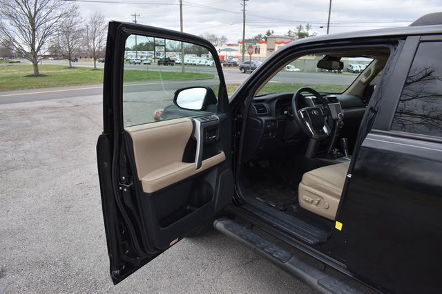 2020 Toyota 4Runner SR5 Premium 4WD - 23005616 - 41