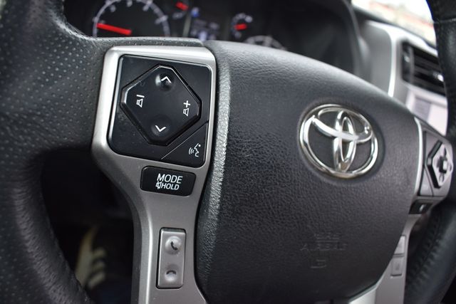 2020 Toyota 4Runner SR5 Premium 4WD - 23005616 - 6