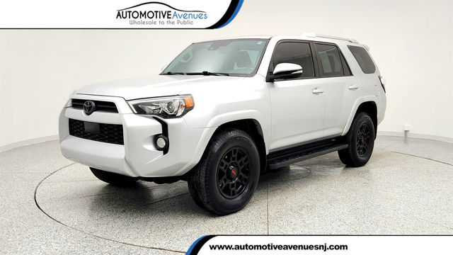 2020 Toyota 4Runner SR5 Premium 4WD with Power Tilt/Sliding Moonroof - 22967874 - 0