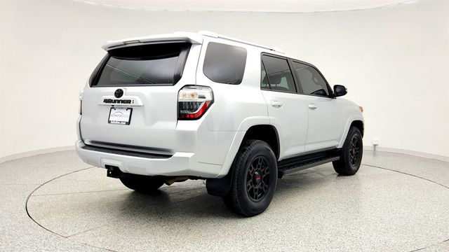 2020 Toyota 4Runner SR5 Premium 4WD with Power Tilt/Sliding Moonroof - 22967874 - 4
