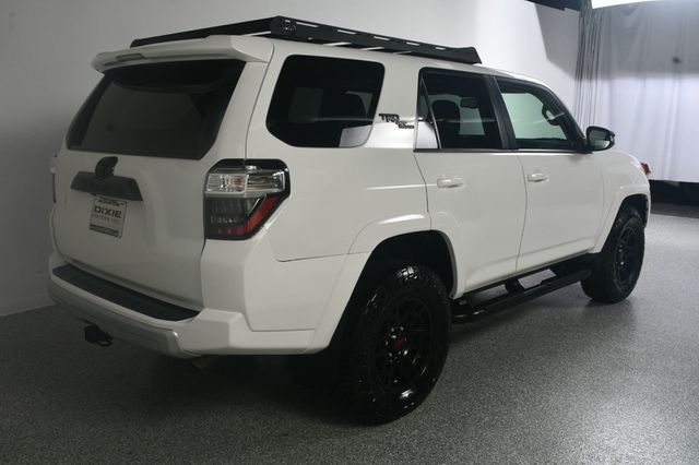 2020 Toyota 4Runner TRD Off Road 4WD - 23030475 - 9