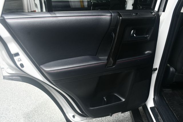 2020 Toyota 4Runner TRD Off Road 4WD - 23030475 - 25