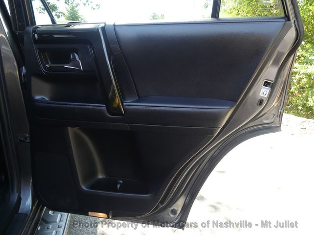 2020 Toyota 4Runner TRD Off Road 4WD - 23074670 - 18