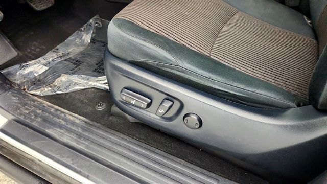 2020 Toyota 4Runner TRD Off Road 4WD w/ Premium Audio & Running Boards - 23041025 - 9