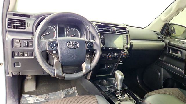 2020 Toyota 4Runner TRD Off Road 4WD w/ Premium Audio & Running Boards - 23041025 - 11