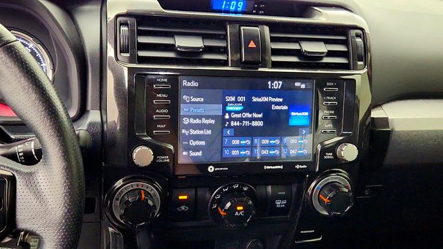 2020 Toyota 4Runner TRD Off Road 4WD w/ Premium Audio & Running Boards - 23041025 - 17