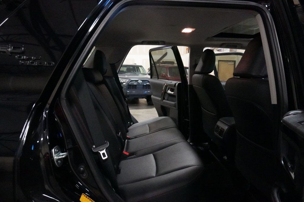 2020 Toyota 4Runner TRD Premium 4WD photo 10