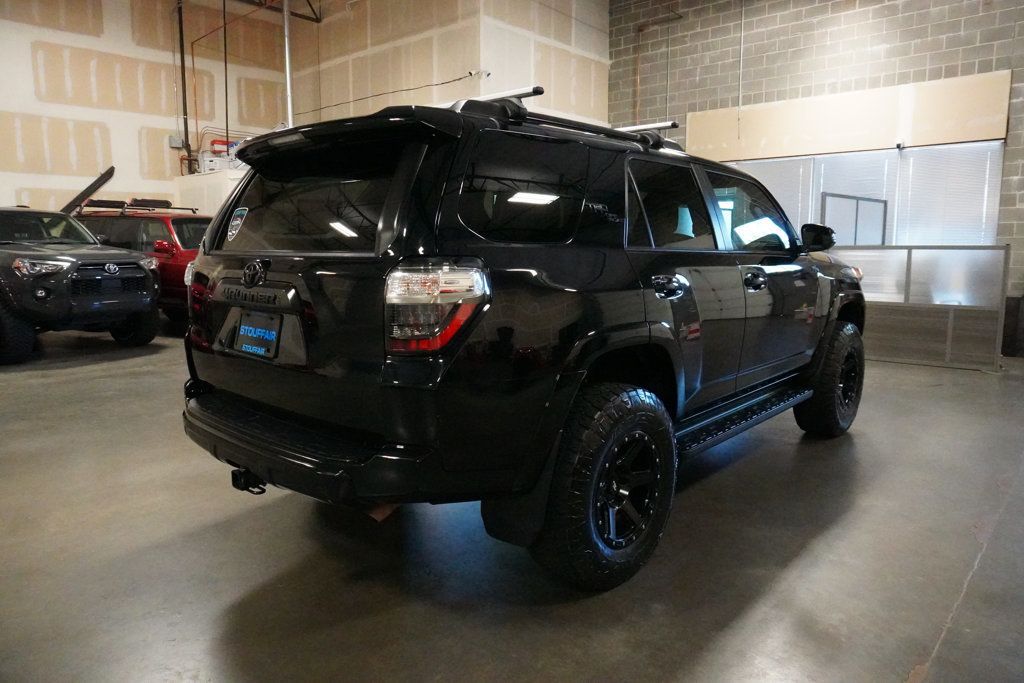 2020 Toyota 4Runner TRD Premium 4WD photo 2