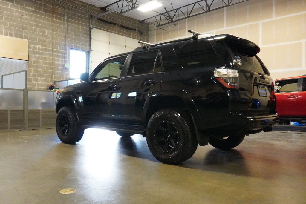 2020 Toyota 4Runner TRD Premium 4WD photo 3