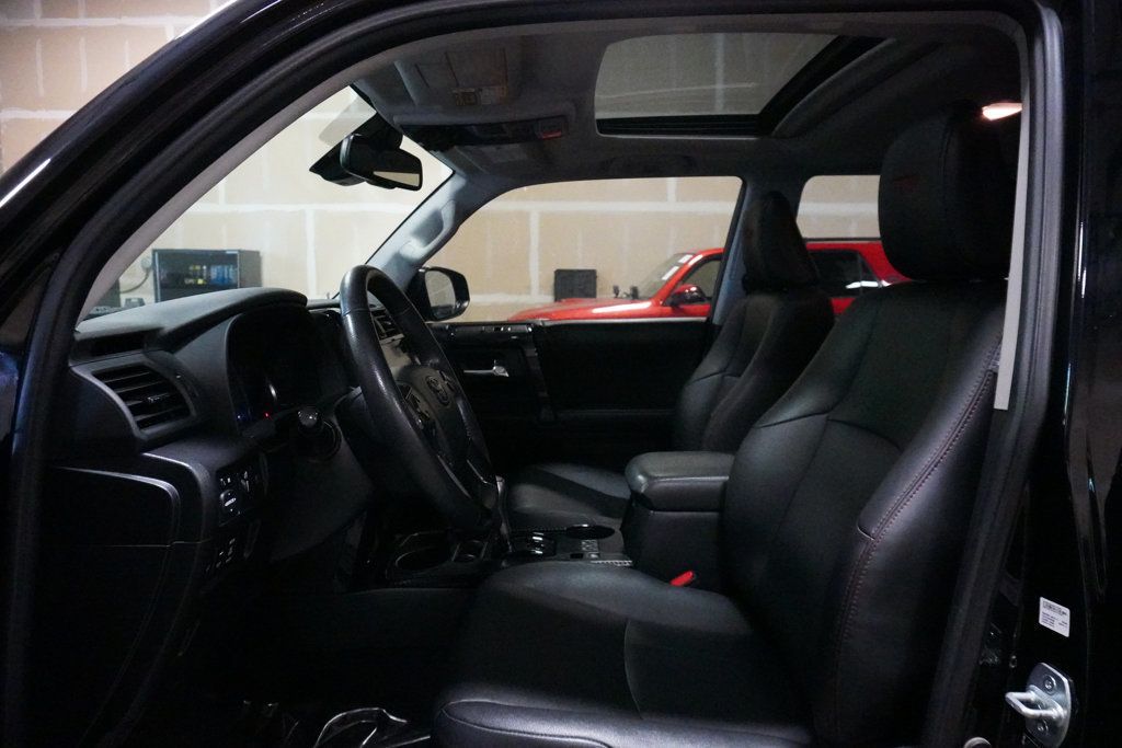 2020 Toyota 4Runner TRD Premium 4WD photo 5