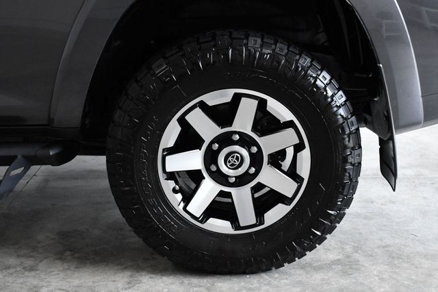 2020 Toyota 4Runner TRD Off Road Premium 4WD - 23011536 - 11