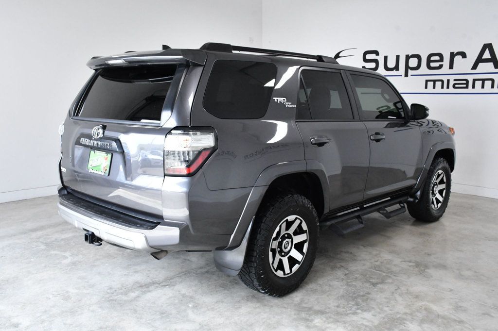 2020 Toyota 4Runner TRD Off Road Premium 4WD - 23011536 - 3